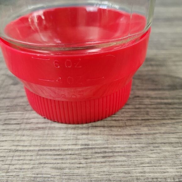 Anchor Hocking Vintage Glass Measuring Jar with Plastic Lid - Picture 9 of 9